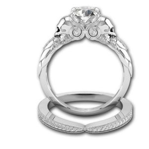 Super cute 925. 2 pc skull cz engagement ring